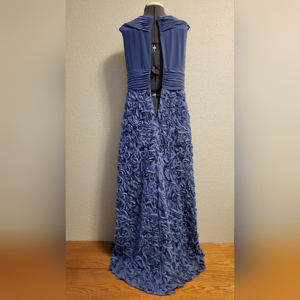Patra Blue Rosette Gown Size 10 - Picture 4 of 11